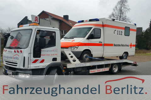 Transport von Fahrzeughandel Berlitz