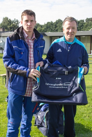 TSV Dauelsen - Fahrzeughandel Berlitz Sponsor